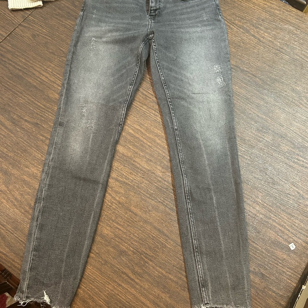 Zara Gray Straight Leg Jeans with Vintage Wash